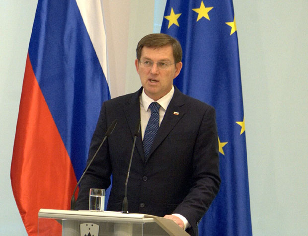 Словенија припрема тужбу против Хрватске због границе